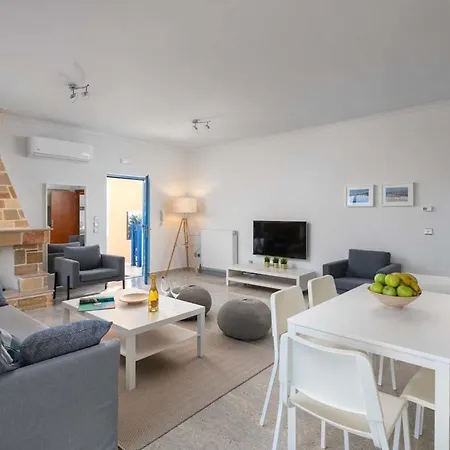 Aegean View Estates ファリラキ