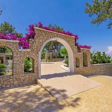 Aegean View Estates * فاليراكي